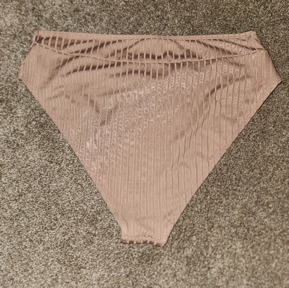 Shein XL Bikini Swimsuit Set - Picture 8 of 8